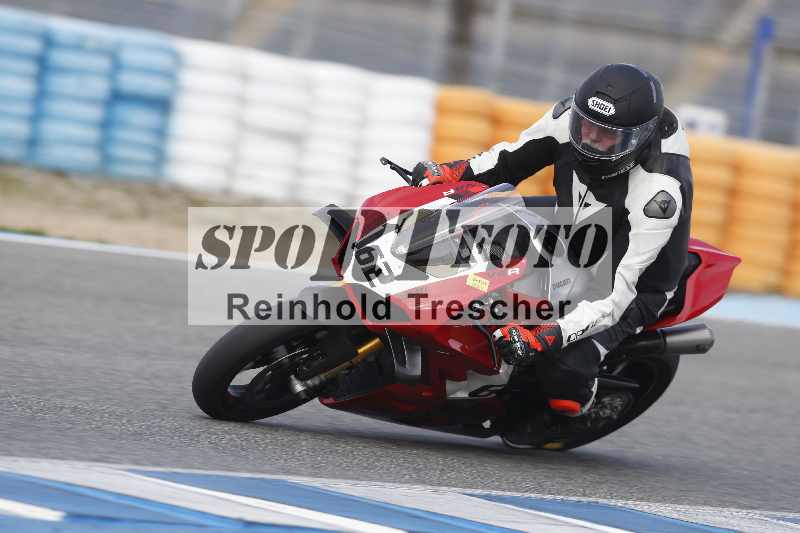 /Archiv-2024/01 26.-28.01.2024 Moto Center Thun Jerez/Gruppe gruen-green/162